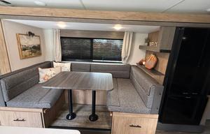 Texas House on Wheels | Fully - Loaded Camper