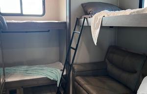 RV Rental, Delivery, & Set up