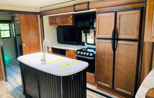 2019 Reflection 32 by GrandDesign Luxury