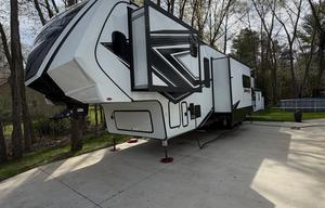 2023 Grand Design 395ms