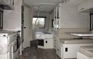 2021 Thor Four Winds MB-Sprinter 24BL