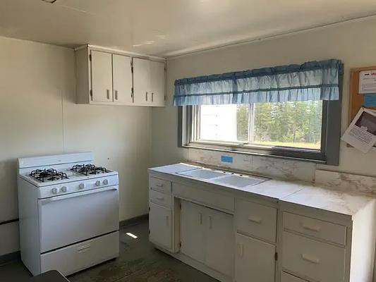 001, Loop: AREA CLEARWATER LOOKOUT CABIN