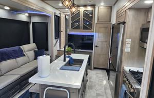 2023 Grand Design Momentum 399TH-R
