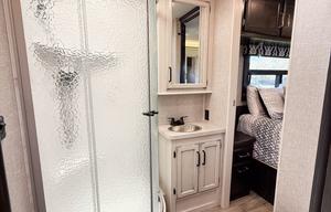 Entegra Odyssey 31F: The Ultimate Luxury Motorhome