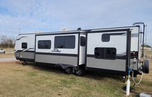 *NEW* 2022 3 slide Jayco 33RBTS 2 bedroom