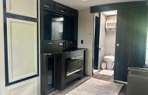 The Home away from home, 21 Jayco White Hawk 32KBS