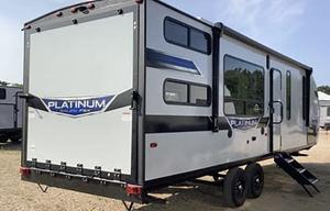 Salem FSX Platinum 270RTKX Toy Hauler