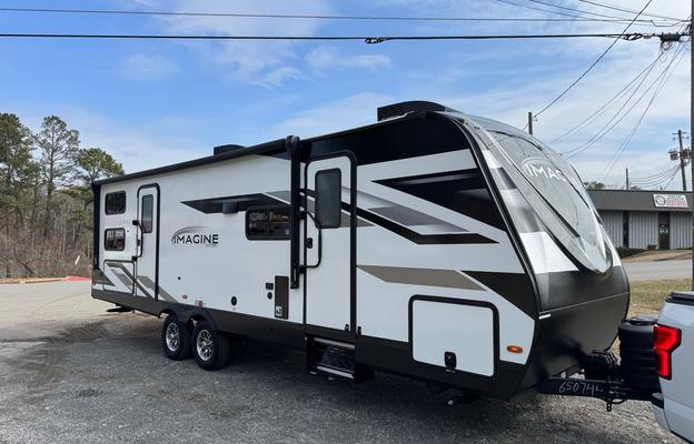 Grand Design Imagine 2800BH Family Travel Trailer