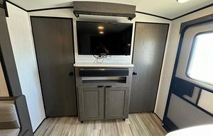 2022 Cruiser MPG Bunkhouse