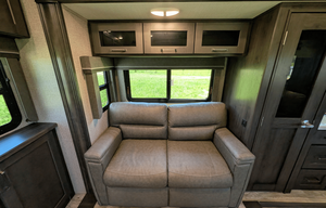 Grand Design Reflection | Deluxe Modern 5th Wheel