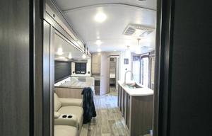 2021 CrossRoads RV Sunset Trail SS331BH