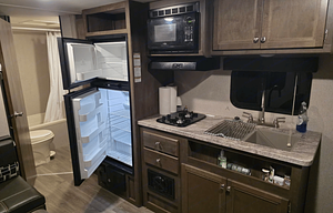 2019 Dutchmen RV Coleman Light LX 2125BH