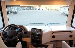2024 Thor Motor Coach Resonate 29D RV rental photo 14