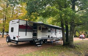 Simon's Pet and Kid Approved Camper Rental