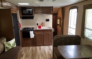 2017 Shasta RVs Oasis 25RS - 1/2 ton towable