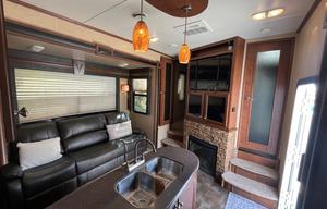 2014 Dutchmen Voltage V-Series V3105