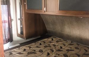 31' Travel Trailer Sleeps 10 Pet Friendly