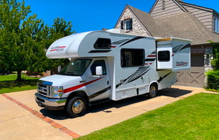 THOR FREEDOM ELITE 24' (super clean)