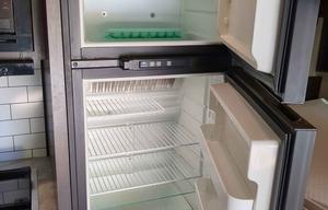 HONEST RVS – TOY Momentum Sleeps 6 fits SxS