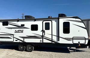 2022 Cruiser MPG Bunkhouse