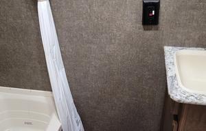 2016 Keystone RV Hideout Single Axle 175LHS RV rental photo 6