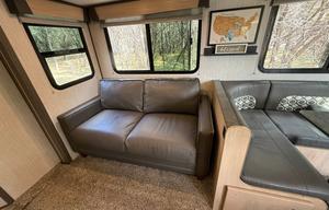 King Bed Family Bunkhouse — Fully Stocked