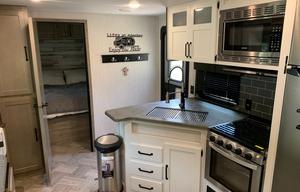 2021 PALMOMINO PUMA BUNKHOUSE