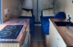 Biggski Camper Van