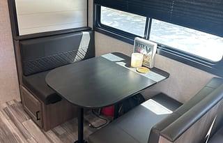 33 Ft Jayco 331BTS