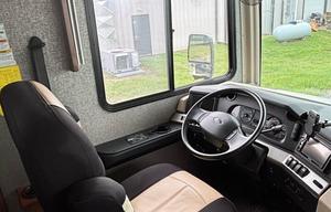 Class A Bounder 2 Full Bath w/ King and Bunkhouse