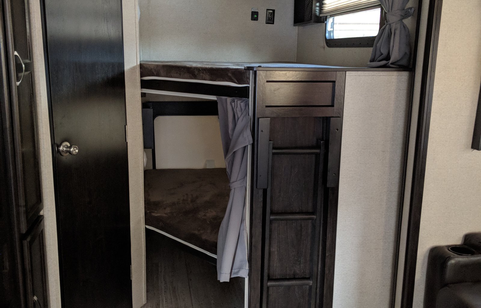2018 Coachmen Rv Spirit Ultra Lite 2963BH