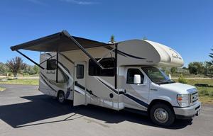 The Cheetah | Glamping on Wheels – Sleeps 6-8