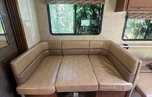 Thor Motor Coach A.C.E. 30' Class A Motorhome