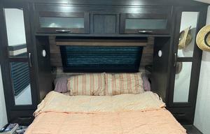 2020 Forest River Surveyor Luxury 265RLDS Tina