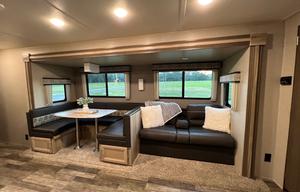 2021 Coachman Catalina Family Traveler!