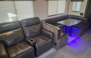 Triple Bunk Keystone Passport