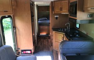 2016 Thor Majestic 28A #6