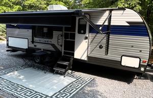 "The Adventurer" PrimeTime Avenger Bunkhouse 26BK