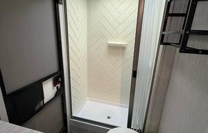 2024 Wildwood Bunkhouse – Sleeps 6, Starlink, Solar, Pets OK