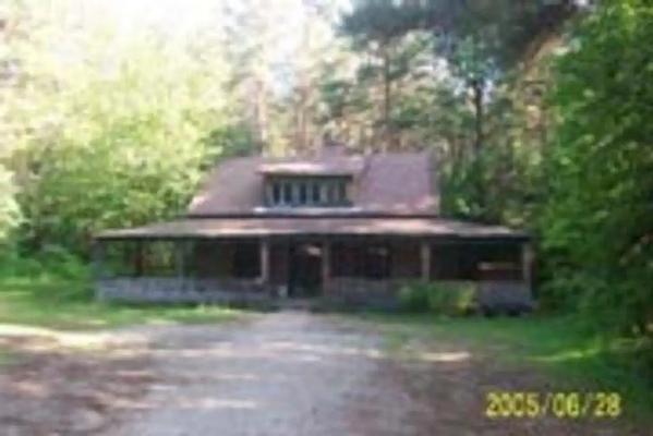 001, Loop: RADEKE CABIN