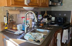 2013 Winnebago Vista 35F aka the Hilton on Wheels