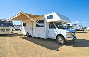 'Millie' 2012 Thor Majestic 28A