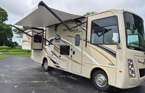 2019 Freedom Traveler A27 RV rental photo 2