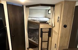 2026 Cherokee Grey Wolf 23DBH RV rental photo 4