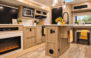 Rockwood 2720IK | Roam in Style, Smile for Miles