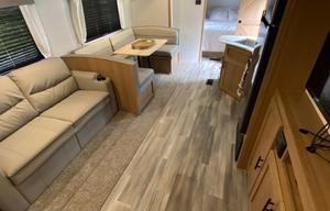 2022 Prime Time RV Avenger 27DBS