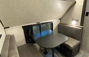 Impressive Family favorite RV! 3 slides 3 TV’s