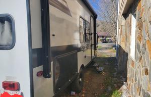 OUTDOOR FAMILY FUN