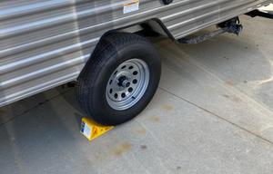 2024 Dutchmen RV Coleman Lantern LT Series 17B