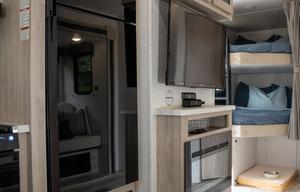 DOLLY | 2025 Della Terra Bunkhouse | Sleeps 8